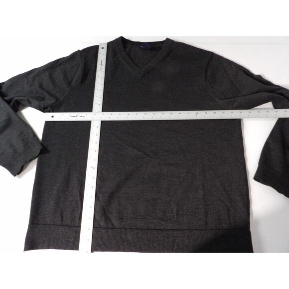 Gap Mens XL Merino Wool Sweater Dark Gray Pullover V Neck Grandpa Dad Core Fishe - Picture 5 of 8